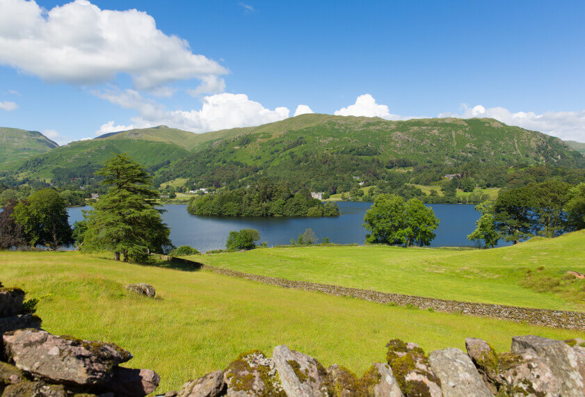 Scenic Views of Greenery and Water in Grasmere